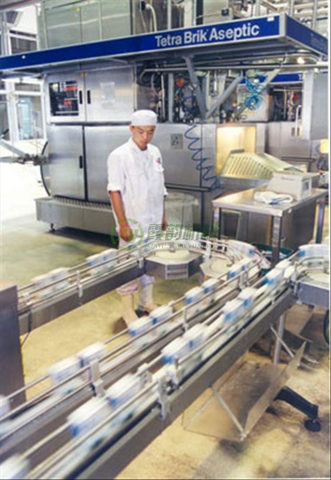 盒式產(chǎn)品輸送線(xiàn)06